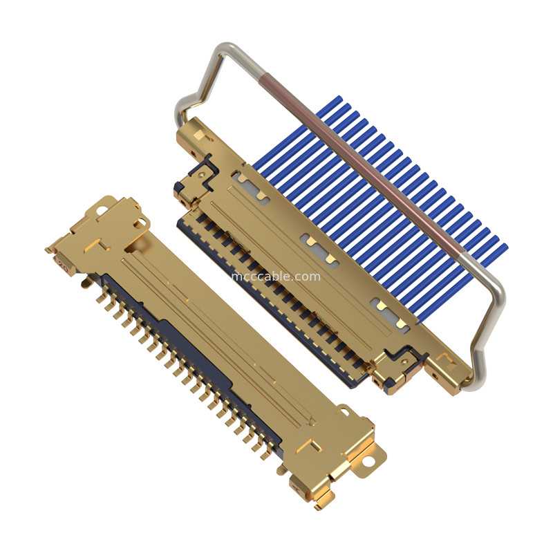20pin 20453-220T-03 completamente blindato con supporti multipunto per prevenire le perdite di EMI