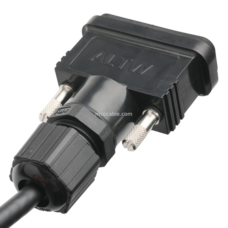 RoHS LVDS Assemblaggio del cavo HDB-26BMMA-SL7001 Maschio a HDB-26BFFA-SL7001 Femmina Lunghezza personalizzare OEM / ODM