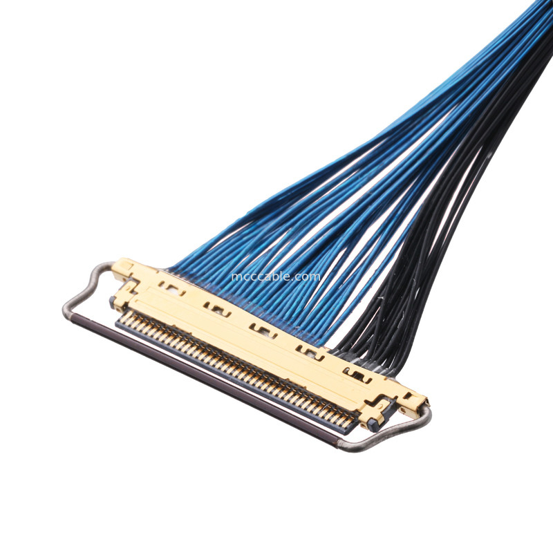 20633-250T-01S 50P 0,4 mm di passo Tipo di accoppiamento orizzontale connettore micro-coaxiale con blocco meccanico