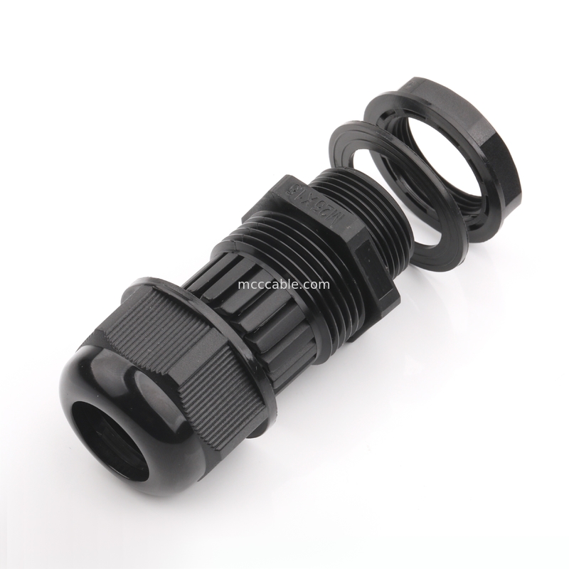 M25 Shell di connettore impermeabile industriale con 3Pin / 4Pin / 6Pin / 7Pin / 8Pin Supporta il trattamento del filo personalizzato OEM / ODM