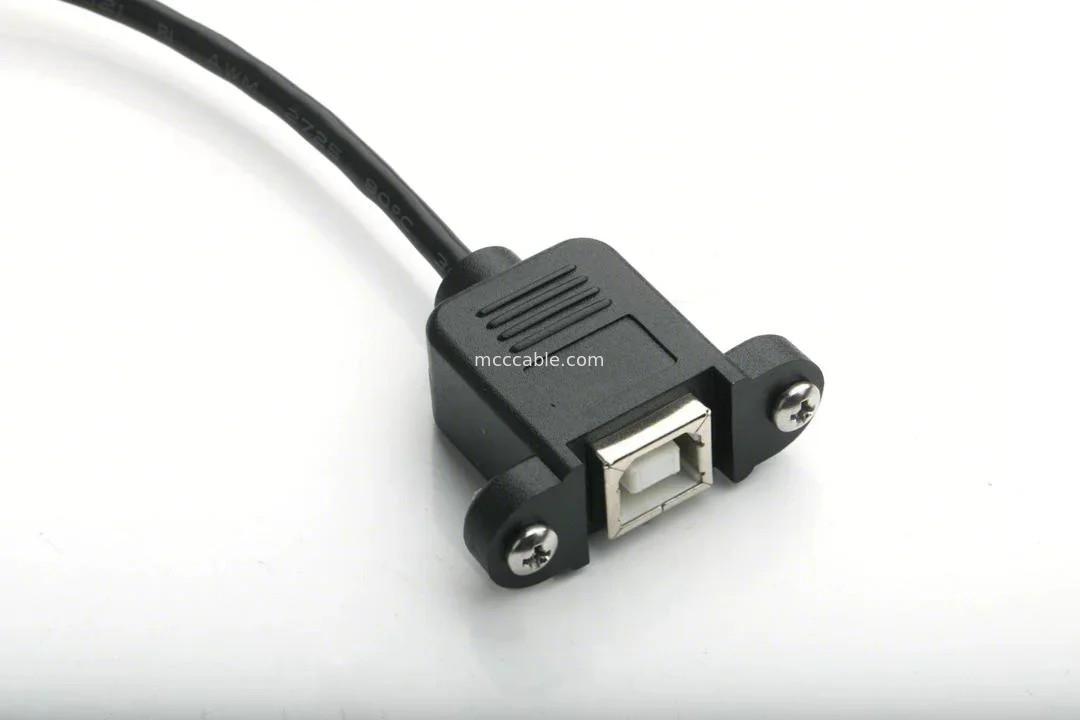 MONTABLE PORT USB TIPO B FEMMILE PANEL MOUNT ADAPTATORE A USB MINI-B maschio angolo superiore con stampaggio