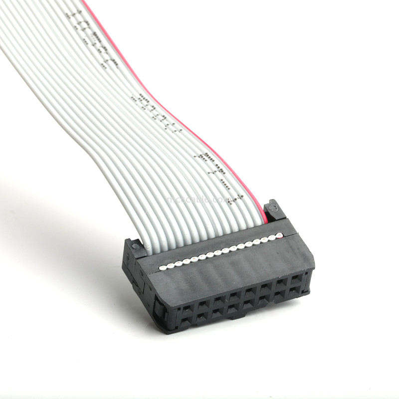 DP2.54-1×16P a IDC2.54 2×8P Assemblaggio del cavo a nastro.
