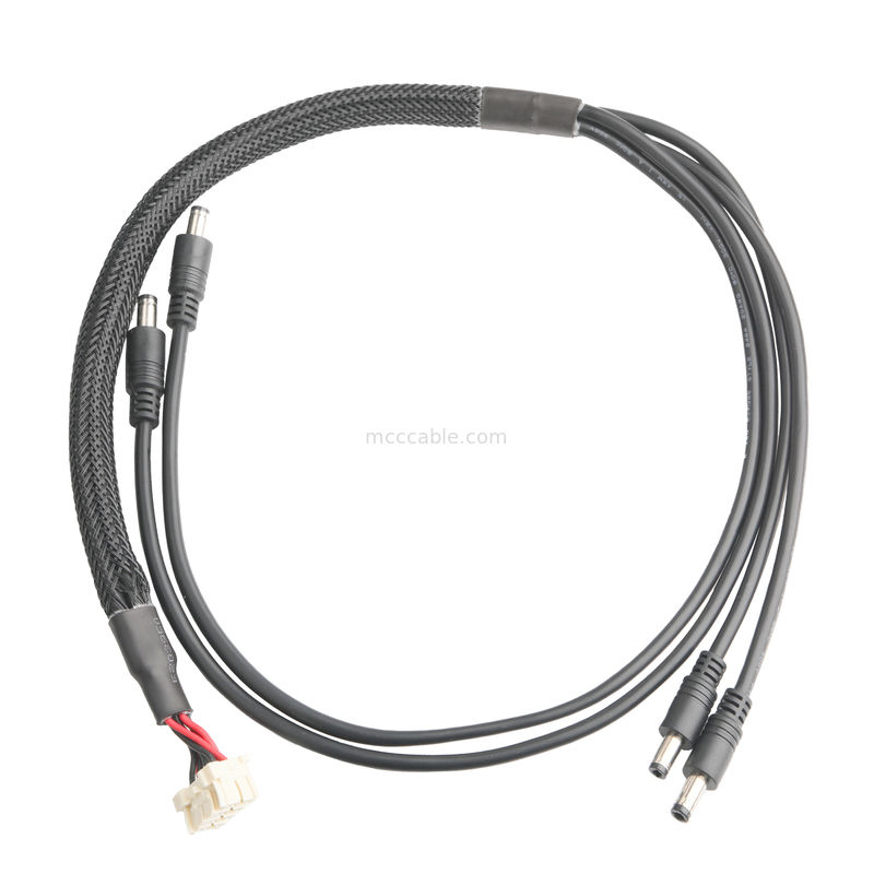 Cable Connector 1-1971905-4 HSG*1PCS AND To DC Plug 2.5*5.5mm Solder Type PVC Aspetto stampaggio