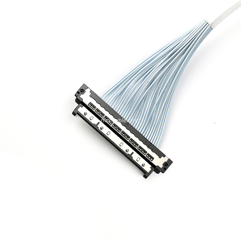 Connettore passo 0,4 mm USL20-30SS-012B - Soluzioni personalizzate per sistemi di sorveglianza