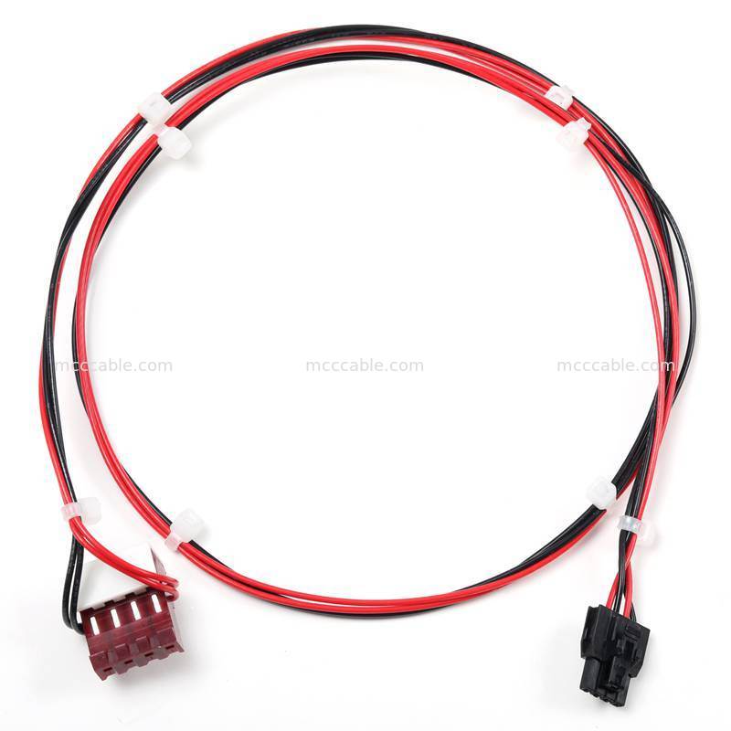 4 pin Nano-Fit a MTA156 Assemblaggio del cavo di alimentazione 15V AWG22 Custom Wire Harness