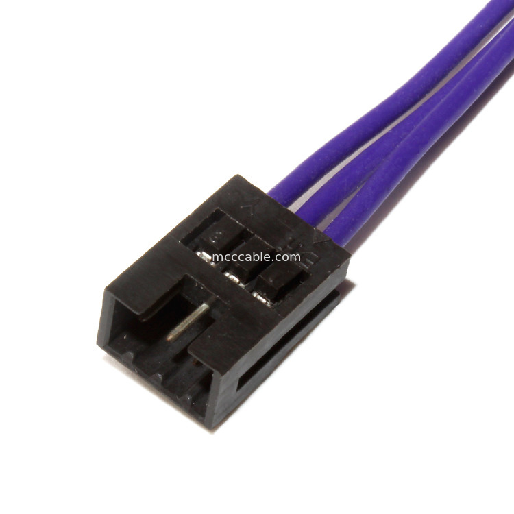 Il cavo su ordinazione di JST 3pin sfrutta il cavo del passo di 0.8mm per imbarcarsi sul cavo di SUHR-03V-S